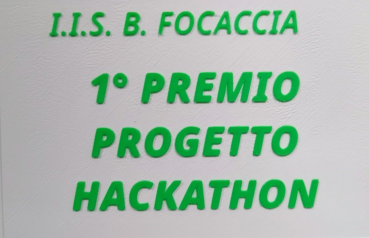 Quando la Creatività Incontra la Sostenibilità: i “Custodi del Futuro” di Monterisi-Don Milani alla Hackathon dell’IIS Focaccia
